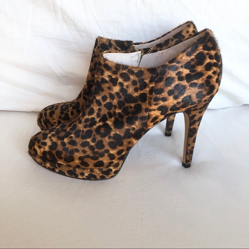 NEW - Vince Camuto Women's Elvin Bootie